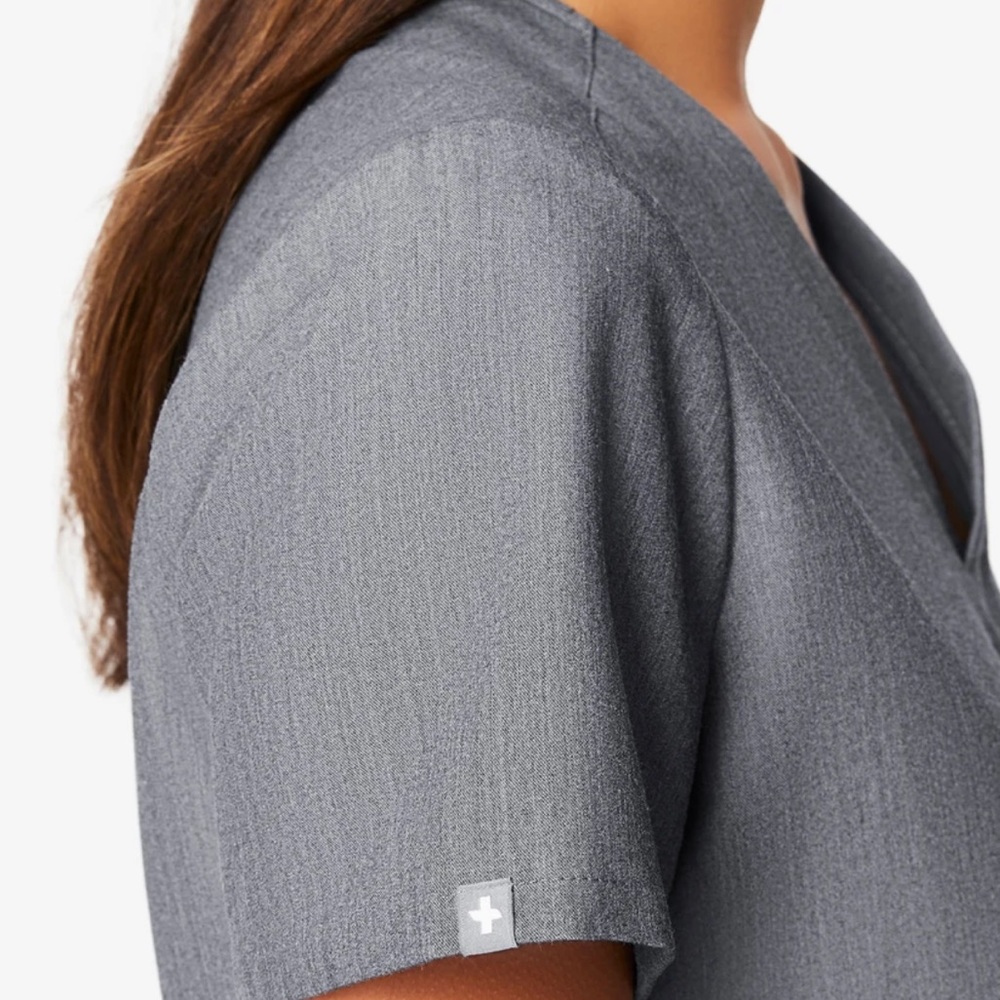 FIGS Graphite CATRINA scrub top XS. Preowned, used & loved. - Picture 4 of 4